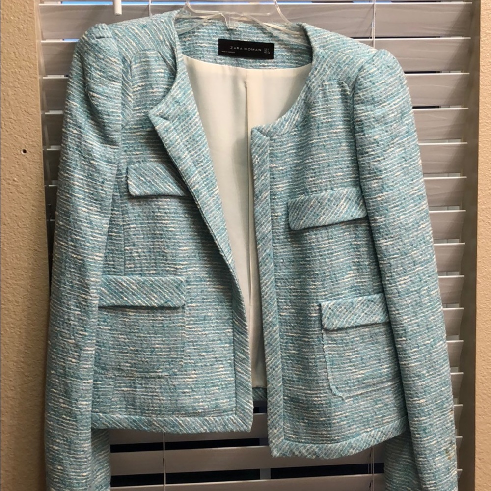 Zara women’s cropped jacket